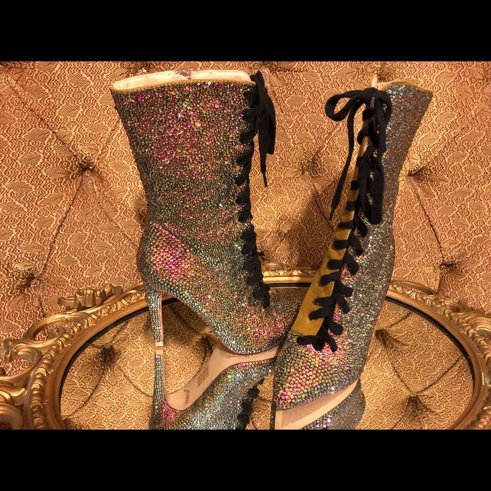 Rhinestone Green Boot